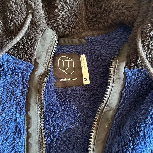 Original Use Mens Colorblock Puffer Jacket in Navy, Red & Black - Picture 2 of 4